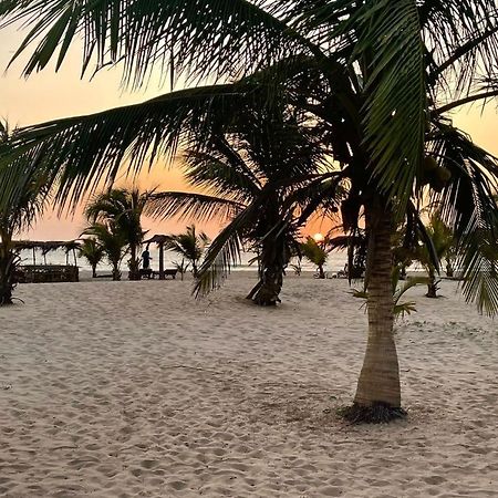 Santana Beachclub Sanyang Bagian luar foto