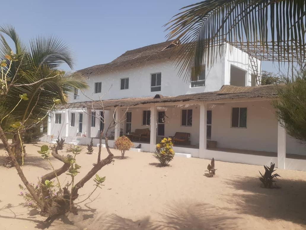 Santana Beachclub Sanyang Bagian luar foto