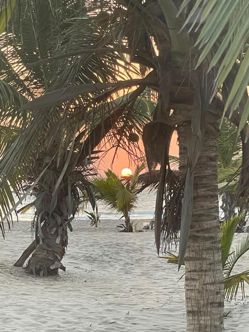 Santana Beachclub Sanyang Bagian luar foto